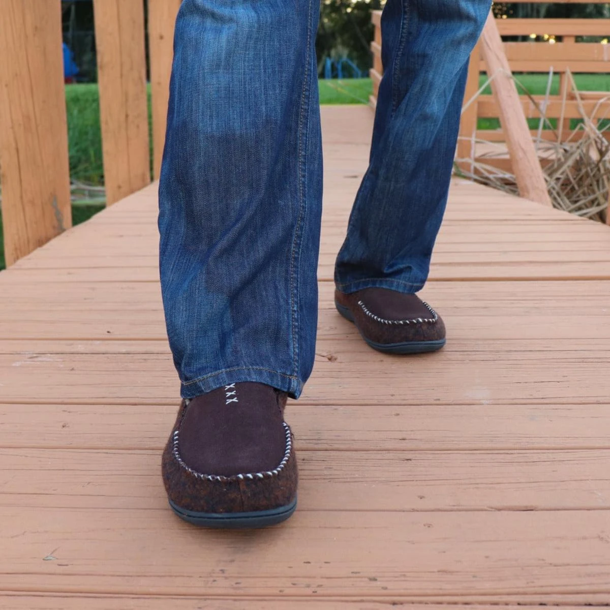 Acorn Mens Crafted Moc Slippers 4 Acorn Mens Crafted Moc Slippers - Image 2