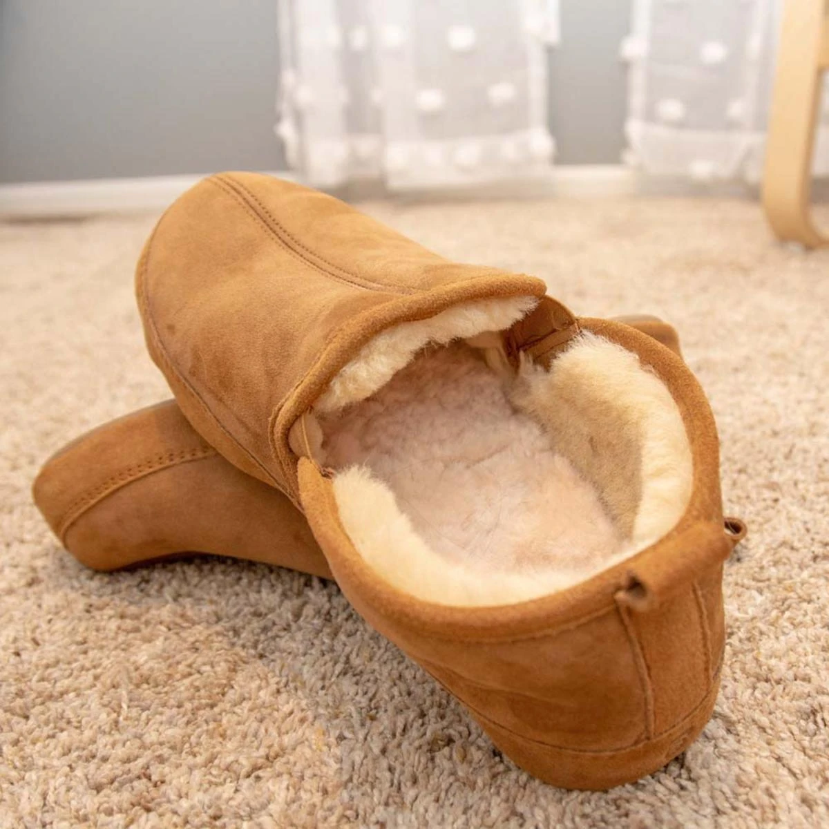 Acorn Mens Shearling Romeo Moc Slippers With Genuine Sheepskin 8 Acorn Mens Shearling Romeo Moc Slippers With Genuine Sheepskin - Image 6