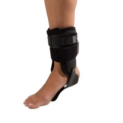 DonJoy Bionic Stirrup Ankle Brace -Hestra Clothing Store donjoy bionic stirrup ankle brace 109