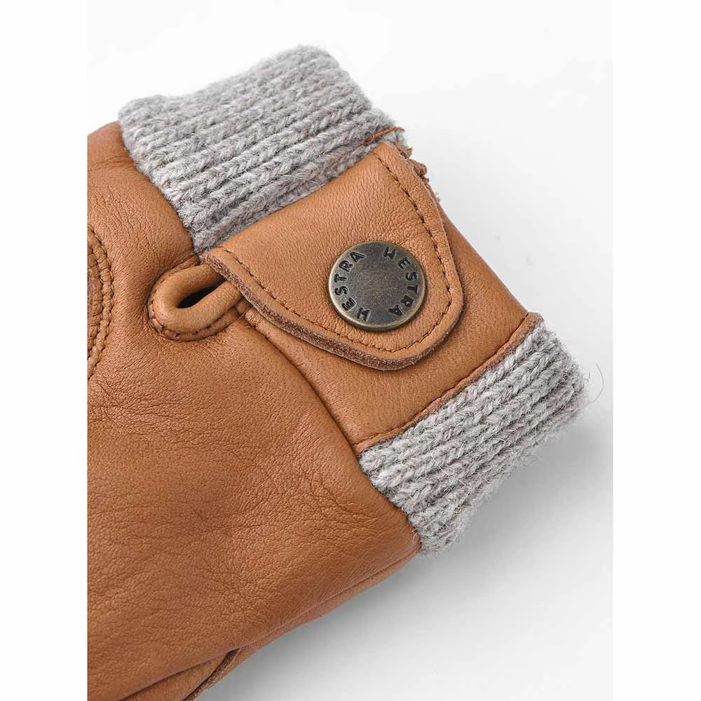 Hestra Womens Idun Deerskin Mittens 8 Hestra Womens Idun Deerskin Mittens - Image 6