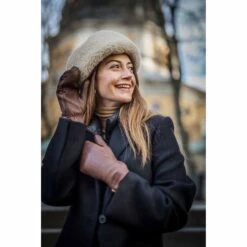 Hestra Womens Tiril Deerskin Leather Mittens -Hestra Clothing Store hestra women s tiril deerskin leather mittens 17