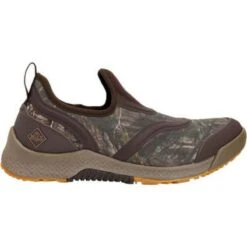 Muck Mens Outscape Slip On TPU Mossy Oak Country DNA Boots -Hestra Clothing Store muck men s outscape slip on tpu mossy oak country dna boots 116