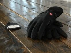 Seirus Heat Touch Hyperlite All Weather Heated Gloves -Hestra Clothing Store seirus heat touch hyperlite all weather heated gloves for men 62