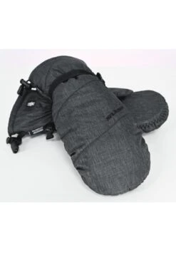 Seirus Mens Heatwave Fleck Mitts -Hestra Clothing Store seirus men s heatwave fleck mitts 31